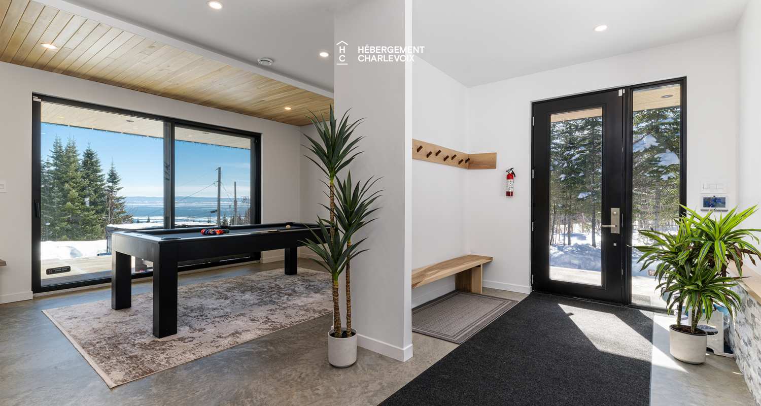 ALT-49 - Villa contemporaine offrant les splendeurs du St-Laurent!